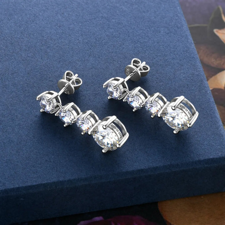 4 Carat Moissanite Earrings in 925 Sterling Silver – Brilliant Sparkle - Luvoro Genéve 